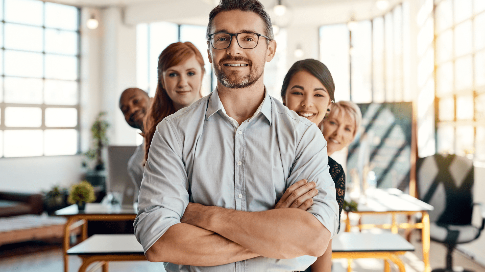 Ontdek Leadinfo Transformeer je websitebezoekers in klanten